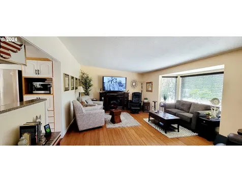 337 Jodee Street Myrtle Creek OR 97457