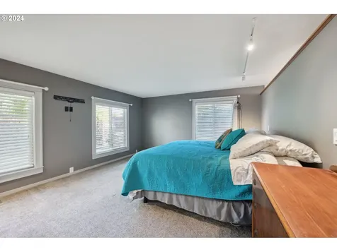 664 NW Darnielle Street Hillsboro OR 97124