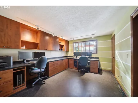 664 NW Darnielle Street Hillsboro OR 97124