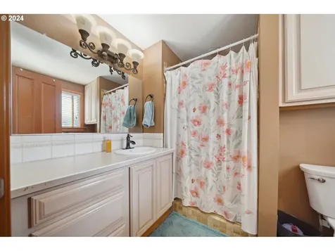 664 NW Darnielle Street Hillsboro OR 97124