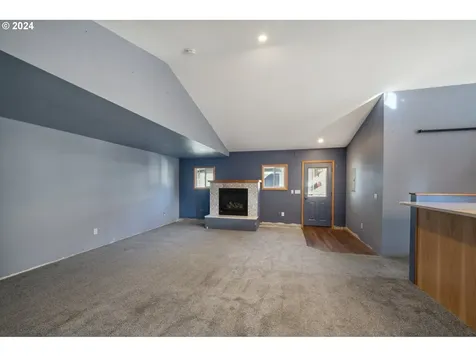 664 NW Darnielle Street Hillsboro OR 97124