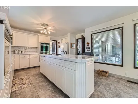 20229 S Athens Drive Oregon City OR 97045