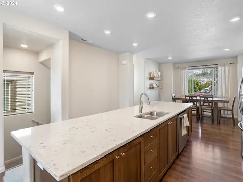 14194 SW Gold Coast Terrace Portland OR 97224