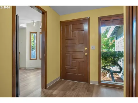 1874 NE 9th Place Hillsboro OR 97124