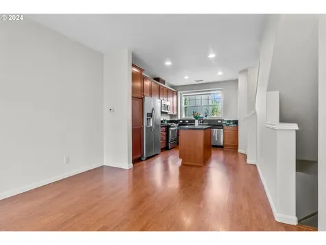 13682 Sw Rosemary Lane Portland OR 97223