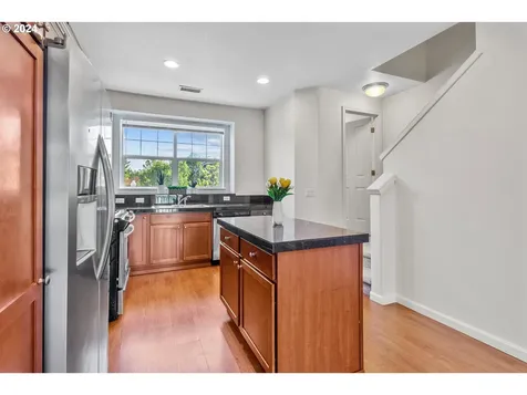 13682 Sw Rosemary Lane Portland OR 97223