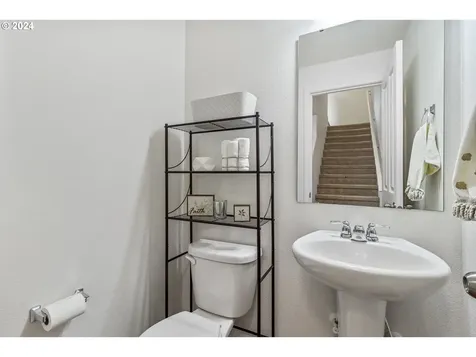 13682 Sw Rosemary Lane Portland OR 97223