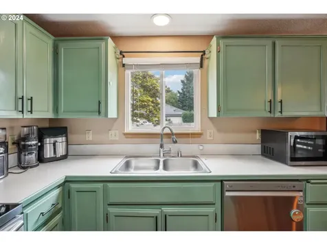 15913 Ne 43rd Way Vancouver WA 98682
