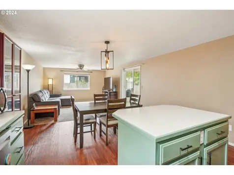 15913 Ne 43rd Way Vancouver WA 98682