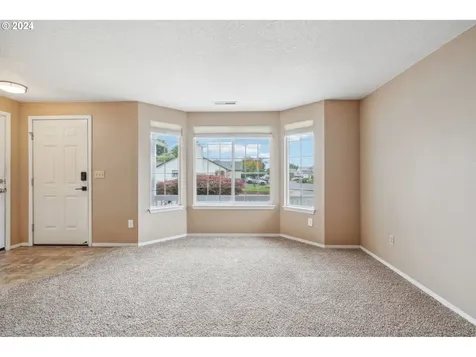 15913 Ne 43rd Way Vancouver WA 98682