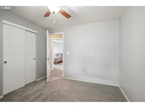 15913 Ne 43rd Way Vancouver WA 98682