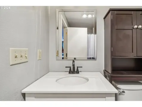 15913 Ne 43rd Way Vancouver WA 98682