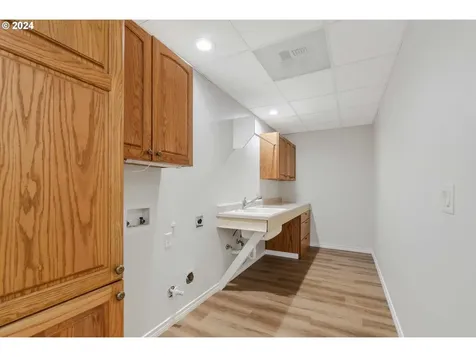 55051 Fullerton Road Warren OR 97053
