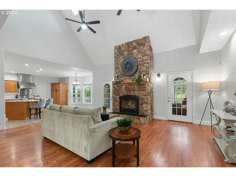 55051 Fullerton Road Warren OR 97053