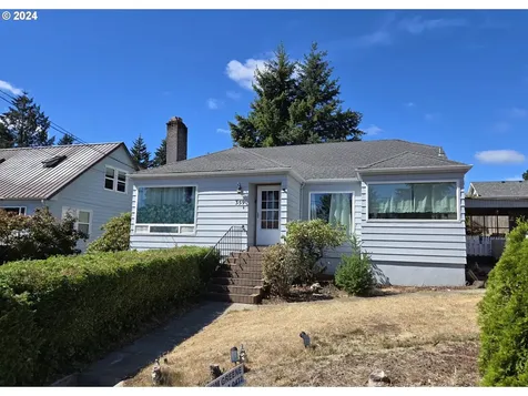 359 Sw Oak Street Willamina OR 97396