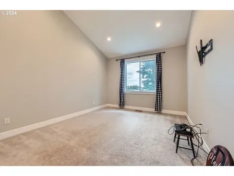37987 Juniper Street Sandy OR 97055