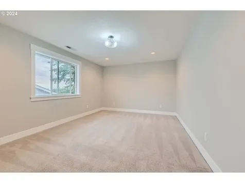 37987 Juniper Street Sandy OR 97055
