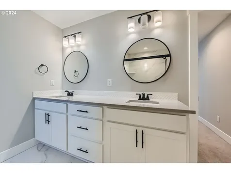 37987 Juniper Street Sandy OR 97055