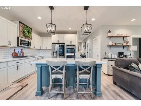 37987 Juniper Street Sandy OR 97055
