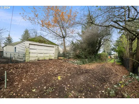 5516 NE 24th Avenue Portland OR 97211