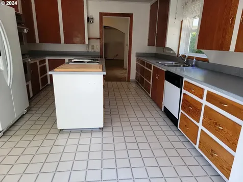 94616 Shelley Lane Coquille OR 97423
