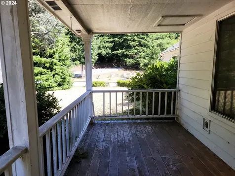 94616 Shelley Lane Coquille OR 97423
