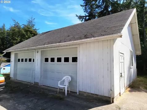 94616 Shelley Lane Coquille OR 97423