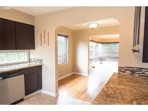 577 24th Avenue Longview WA 98632