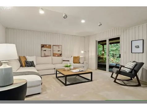 2990 SW 66th Avenue Portland OR 97225