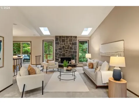 2990 SW 66th Avenue Portland OR 97225