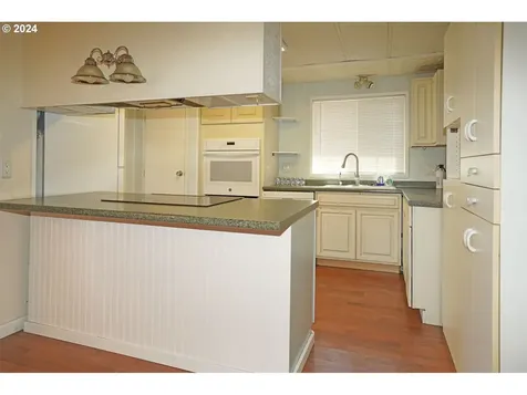17134 SW Eldorado Drive Portland OR 97224