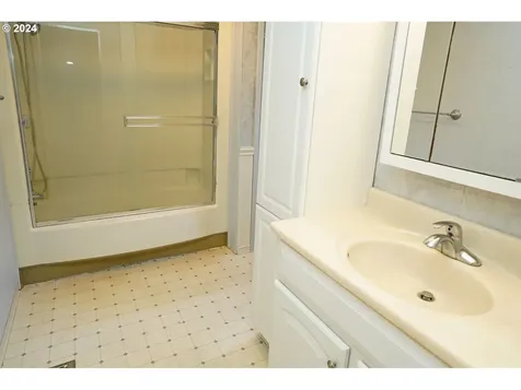 17134 SW Eldorado Drive Portland OR 97224