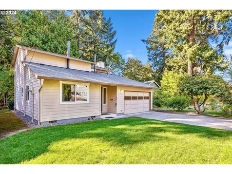 6618 Ne Pacific Street Portland OR 97213