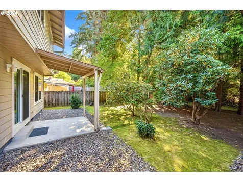 6618 Ne Pacific Street Portland OR 97213