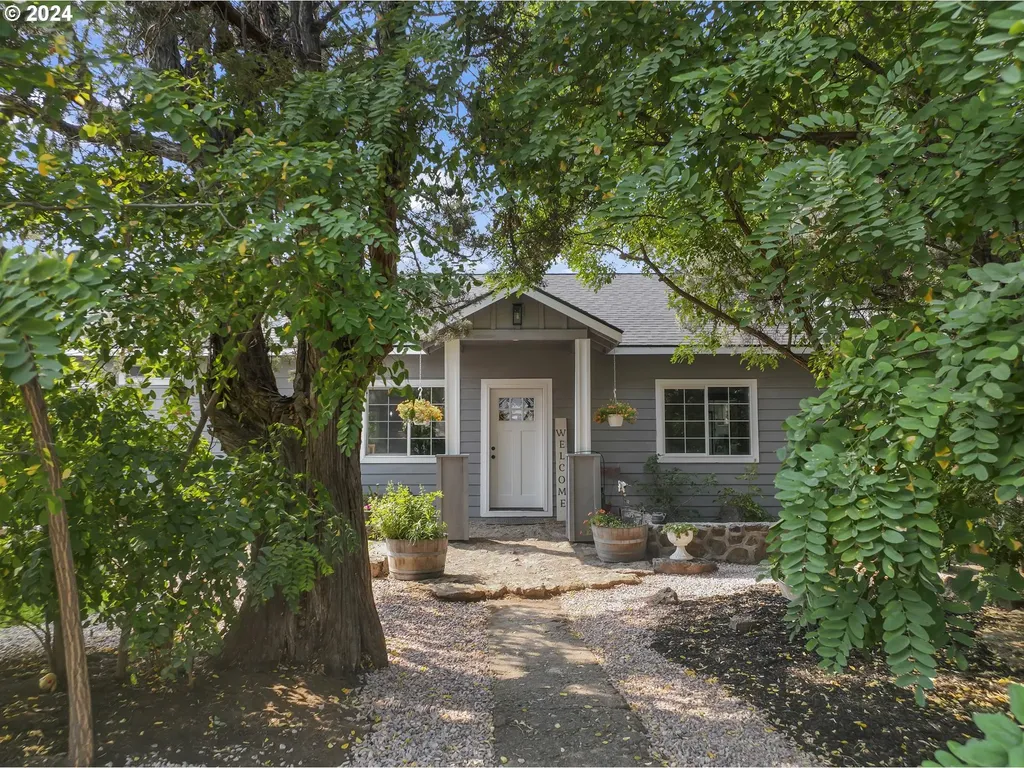 6200 NW 10th Street Terrebonne OR 97760