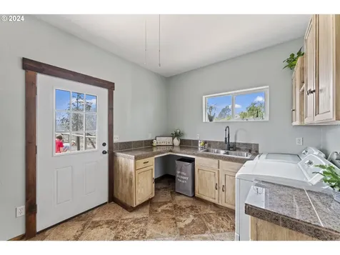 6200 NW 10th Street Terrebonne OR 97760