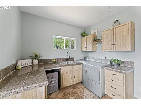 6200 NW 10th Street Terrebonne OR 97760