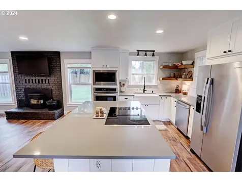 3710 E Vittoria Way Newberg OR 97132
