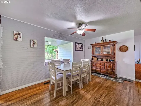 19040 Sw Blanton Street Beaverton OR 97078