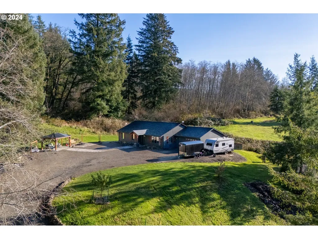 4095 Westwood Drive Tillamook OR 97141