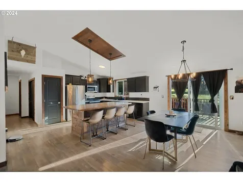 4095 Westwood Drive Tillamook OR 97141