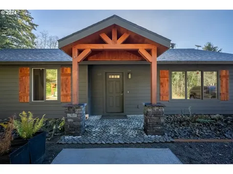 4095 Westwood Drive Tillamook OR 97141