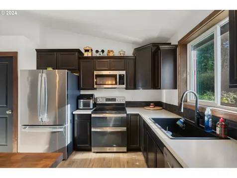 4095 Westwood Drive Tillamook OR 97141