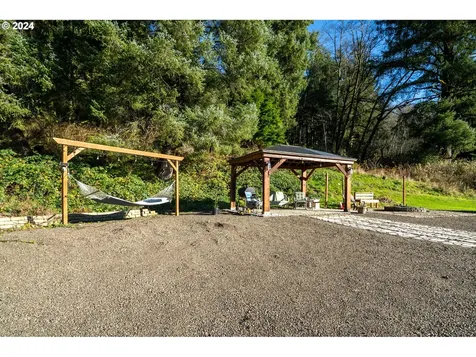 4095 Westwood Drive Tillamook OR 97141