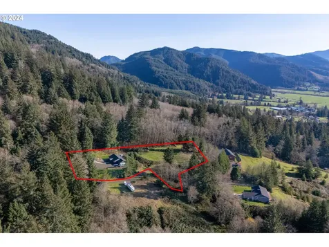 4095 Westwood Drive Tillamook OR 97141