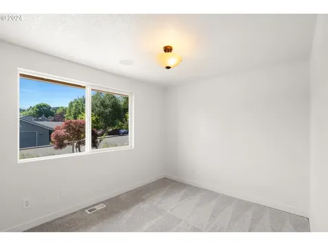 7162 Sw Linette Way Beaverton OR 97007