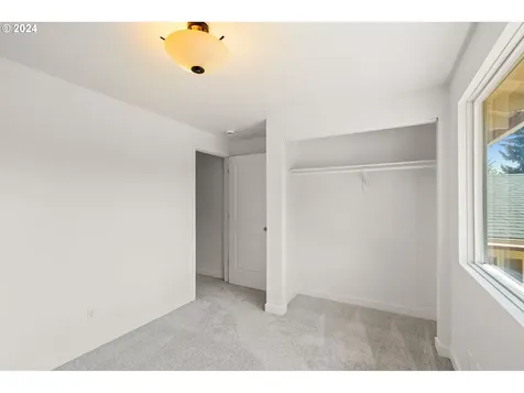 7162 Sw Linette Way Beaverton OR 97007