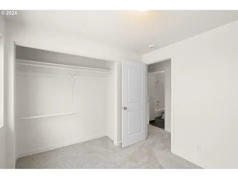 7162 Sw Linette Way Beaverton OR 97007