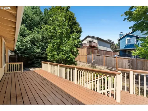 7162 Sw Linette Way Beaverton OR 97007