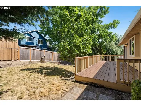 7162 Sw Linette Way Beaverton OR 97007